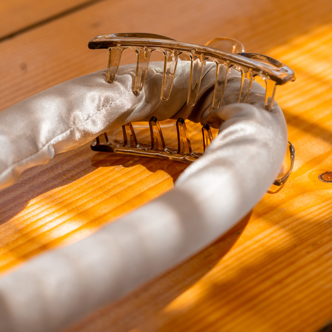 EIRENÈ™ ΚΟΡΔΕΛΑ ΓΙΑ ΜΠΟΥΚΛΕΣ