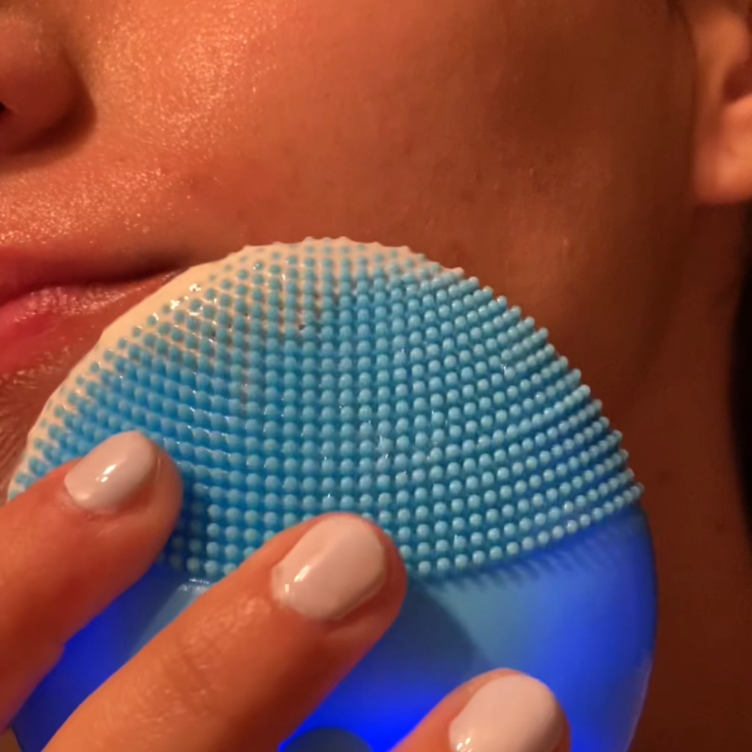 HERA™ PLUS ΣΥΣΚΕΥΗ ΚΑΘΑΡΙΣΜΟΥ ΜΕ ΔΟΝΗΣΗ